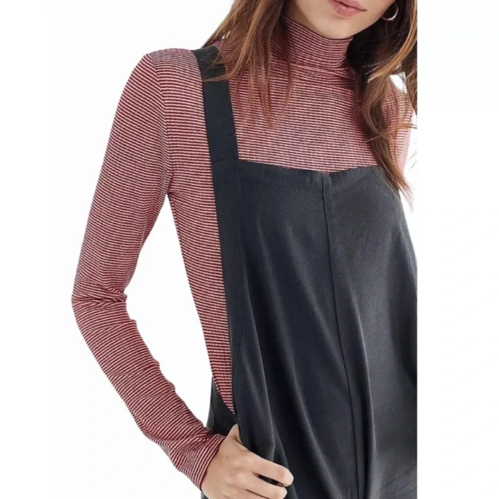 Urban Outfitters Dark Gray Tania Slouchy Overalls Jumpsuit Romper Hot Shot Sz XS - Picture 5 of 11